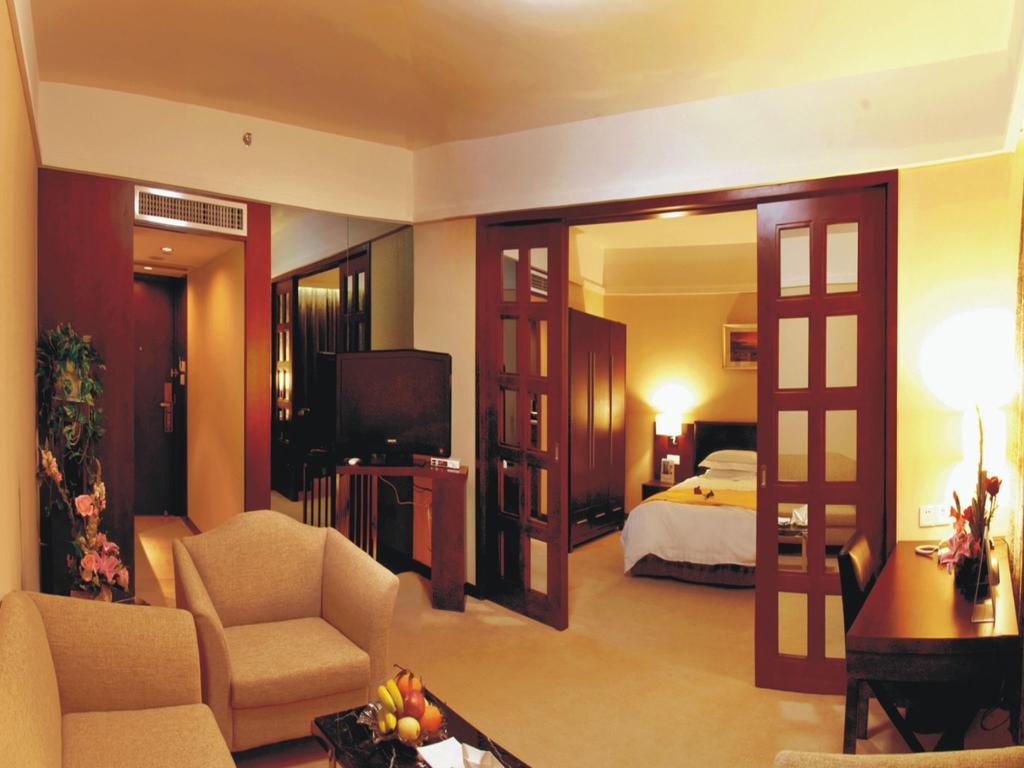 Golden Gulf Jasper Hotel Шаньтоу Экстерьер фото
